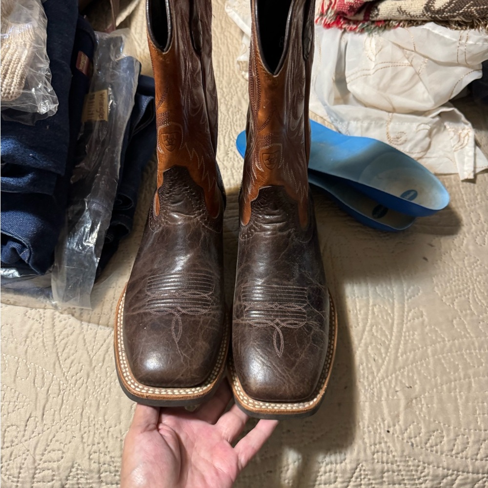 Ariat Two-Tone Brown Western Boots